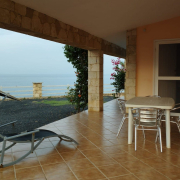 Villa 6 - terrace